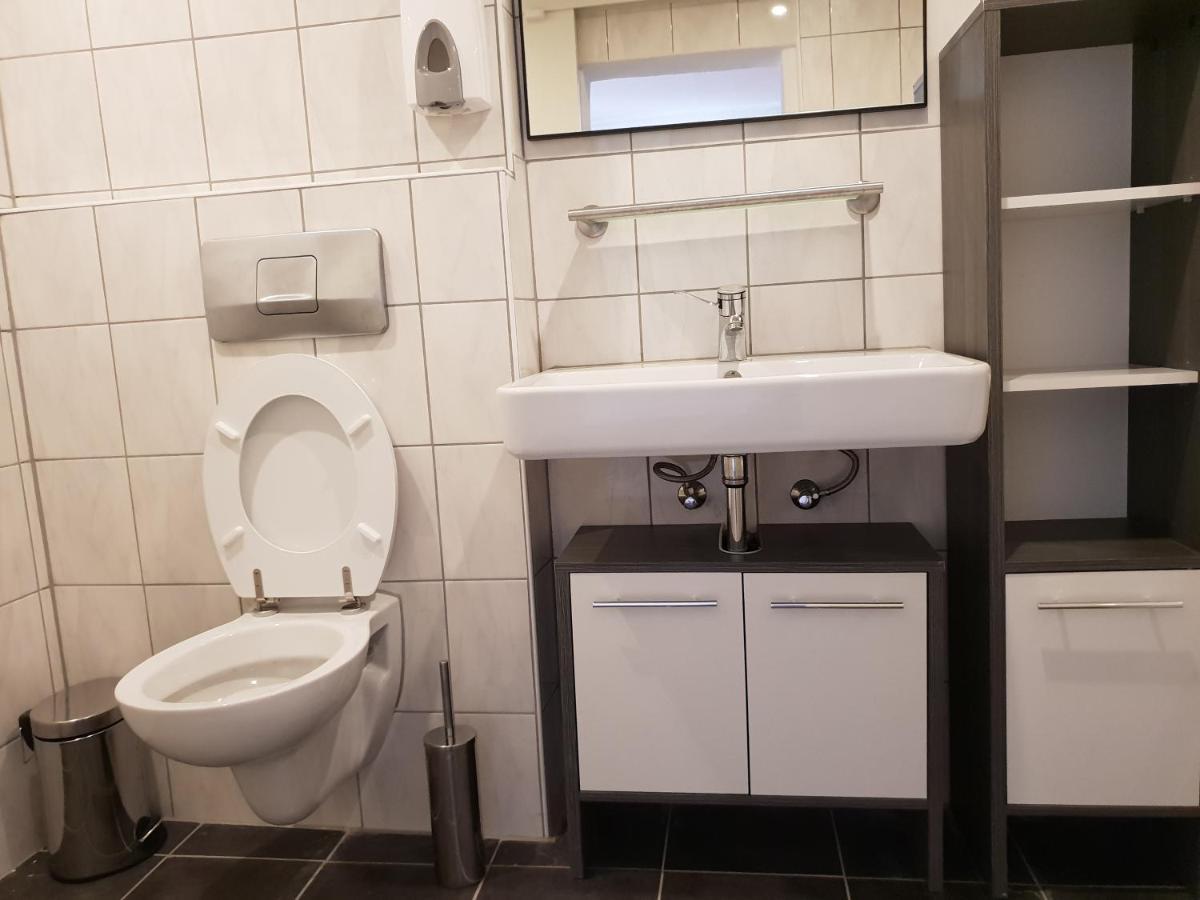 Gasthaus Zur Stadt Triberg Schonach im Schwarzwald Esterno foto